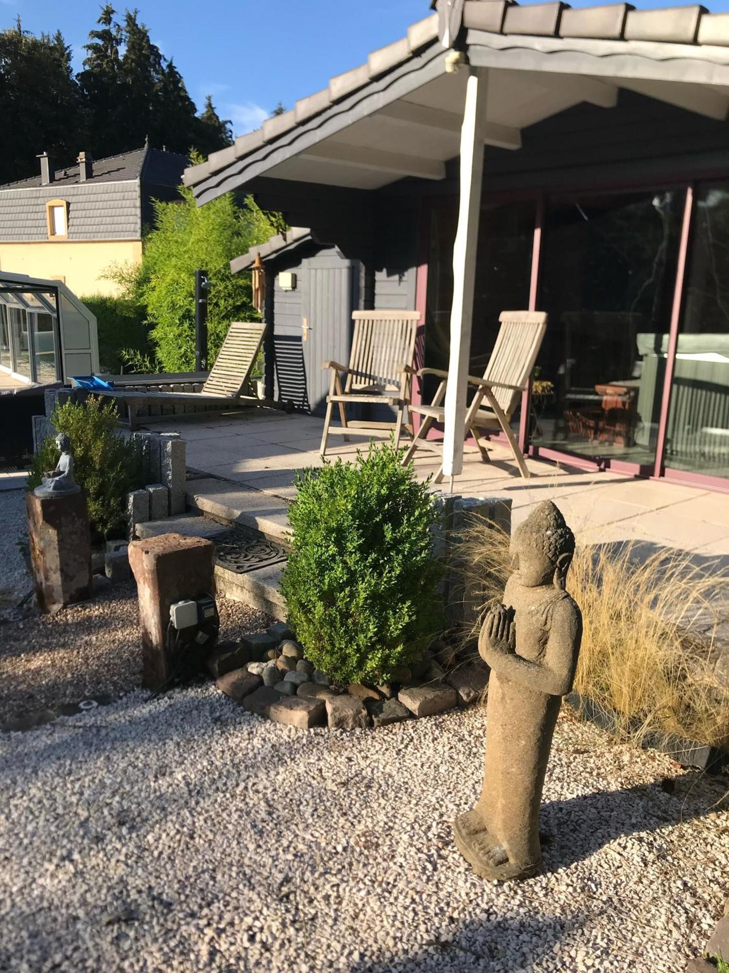 Logis Hotel Domaine Du Moulin 생타볼트 외부 사진