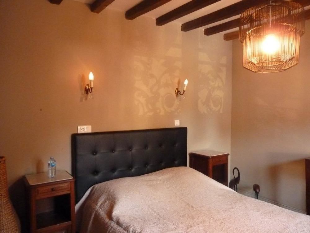 Logis Hotel Domaine Du Moulin 생타볼트 외부 사진