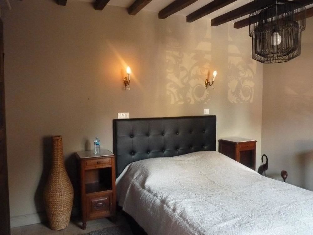 Logis Hotel Domaine Du Moulin 생타볼트 외부 사진
