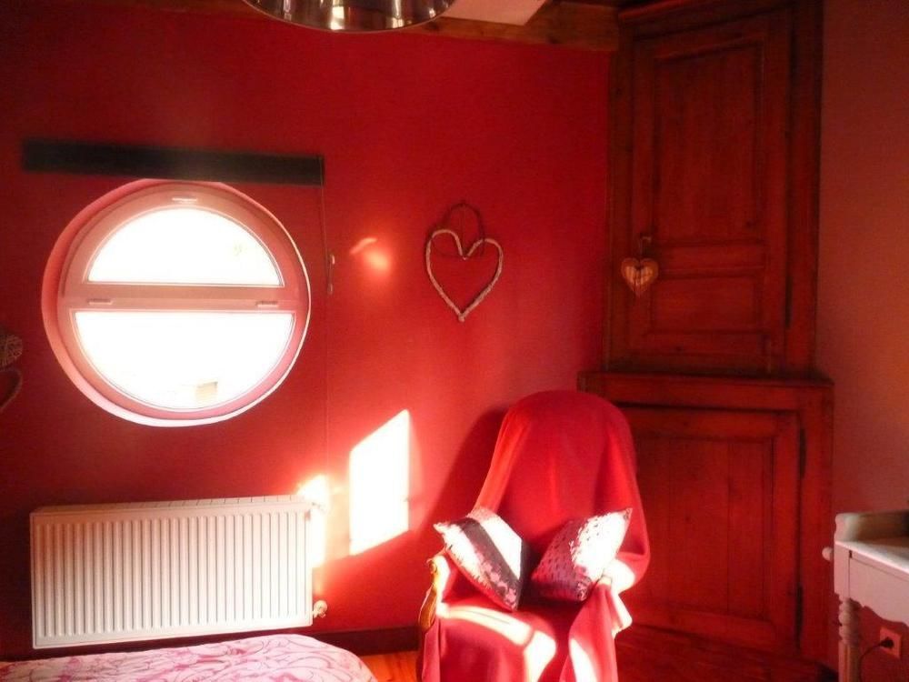 Logis Hotel Domaine Du Moulin 생타볼트 외부 사진